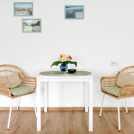Lake Aluksne Studio Apartment Luaran gambar
